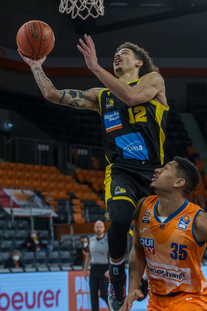 莫塔从尤文 莫塔从尤文