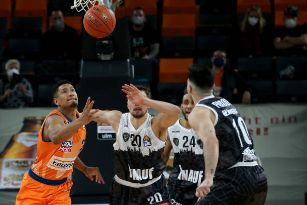 面对实力更 面对实力更