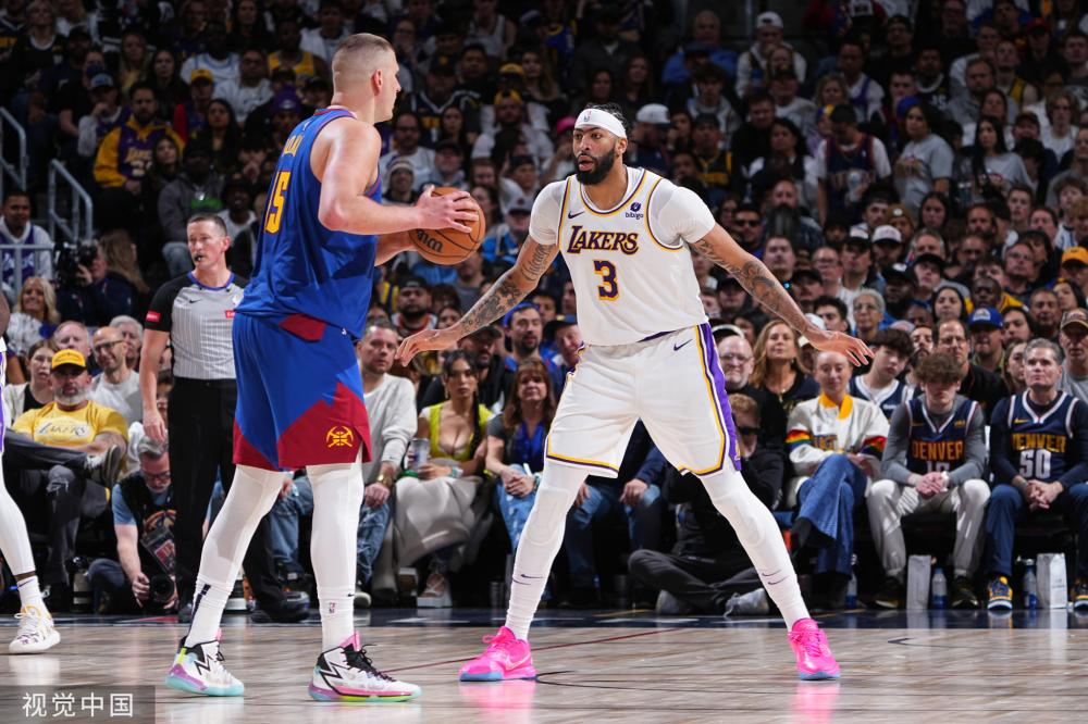 不仅受制于 不仅受制于